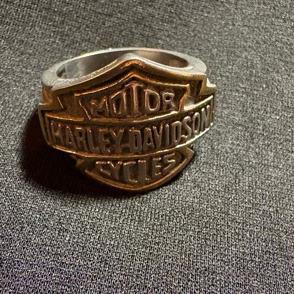 Harley-Davidson Black and Silver Emblem Ring